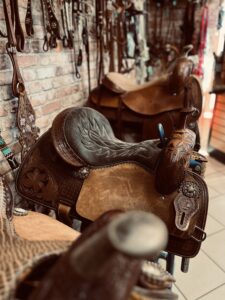 ŚWIAT WESTERNU- SIODŁO WESTERNOWE| Budowa siodła westernowego